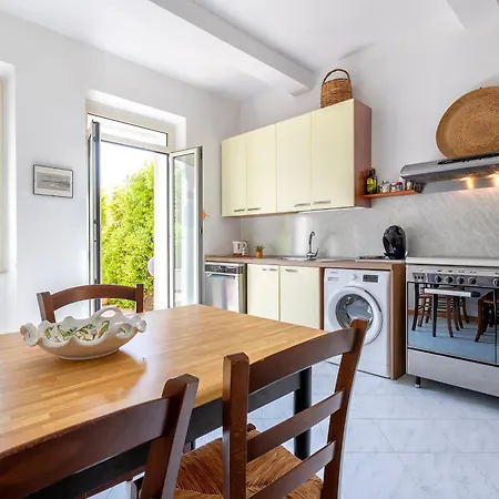 Casa Rosas Apartment
